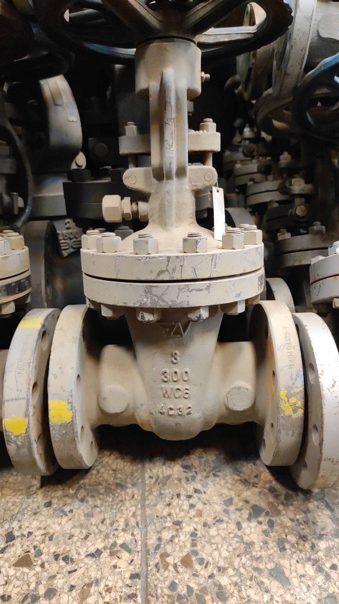 IMG-20251130-WA0035 شیر کشویی 3 اینچ کلاس 300 آلیاژ wc6 - wcb | gate valve - Image 1